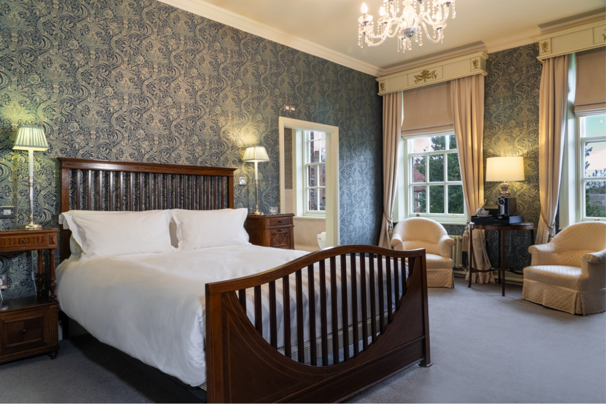 rooms-body-area-image-elizabeth-gray-1